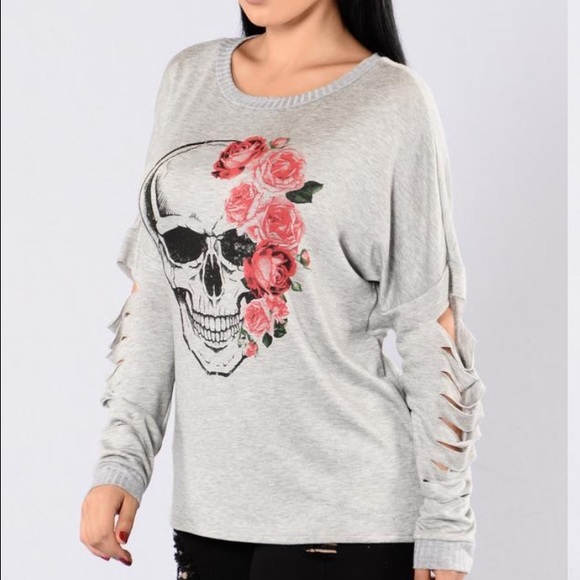 FASHIONNOVA top/sweater