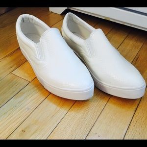 New Look white slip on sneaker