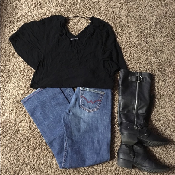 Elegantly layered Zara Crop Top