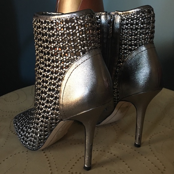 Sam Edelman Pewter "Aubriana" Size 6 - Picture 4 of 5