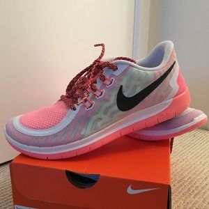 NWT Nike Free 5.0, size 6