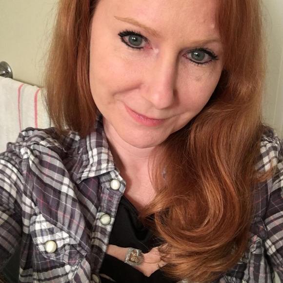 Meet your Posher, Joy