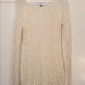 White knitted sweater