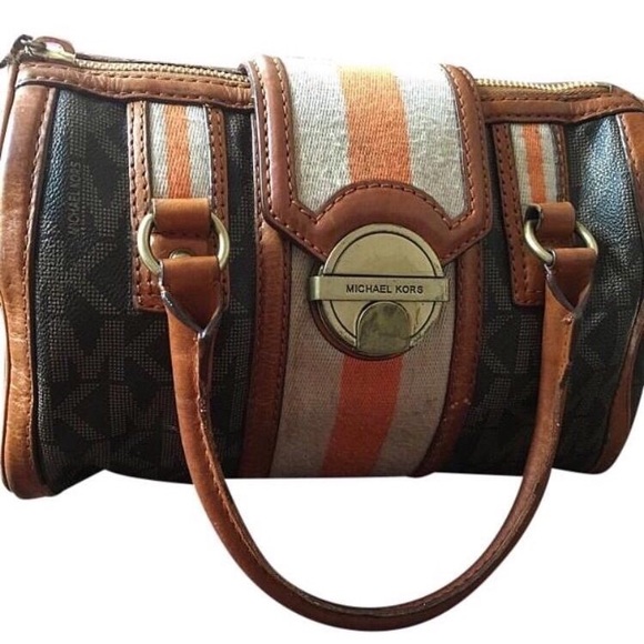 Michael Kors medium signature bag