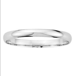 14K White Gold 2mm Wedding Band - Size 7 1/2