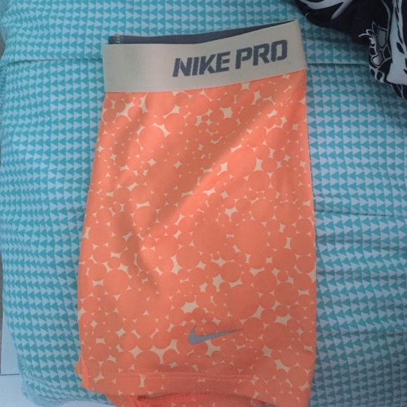 orange nike pros