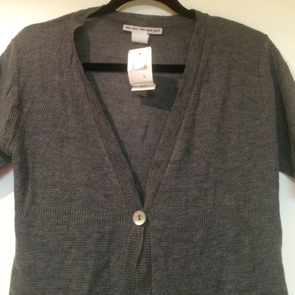 Short sleeve Sweater cardi - Picture 2 of 4