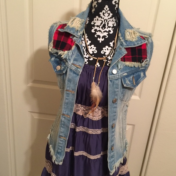 UNIF - Picture 3 of 4