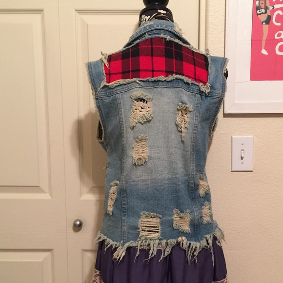 UNIF - Picture 4 of 4