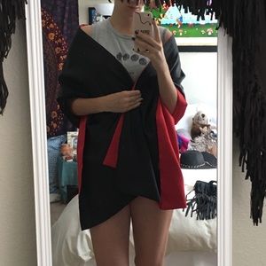 Reversible black/red satin wrap