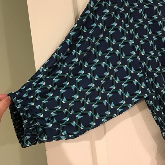 Geometric Pattern Dress - Picture 4 of 5