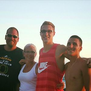 Meet your Posher, Shamra