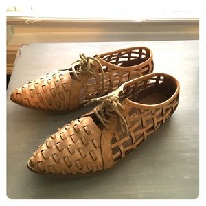 Woven loafers