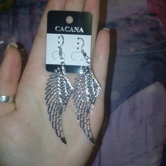 (i2) Silver Wings Earrings - Picture 3 of 4