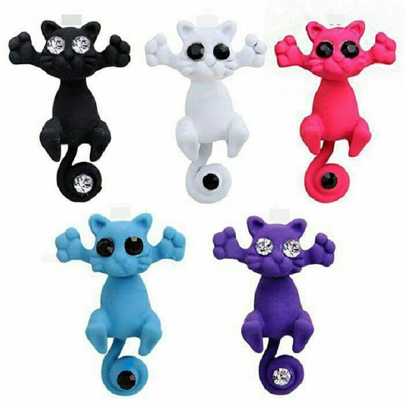 2/$10 Kitty Cat earrings - Picture 2 of 4