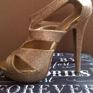 Gold glitter heels