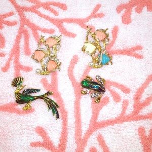 Set of 4 perfect condition animal broach set