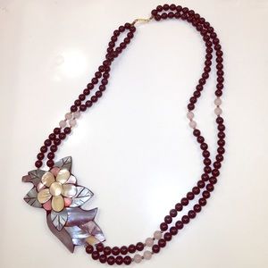 Beautiful pearl statement necklace