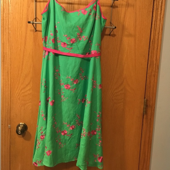 Jessica Howard embroidered cami dress