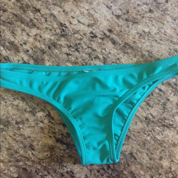 Turquoise ROXY swim bottoms - Picture 1 of 3