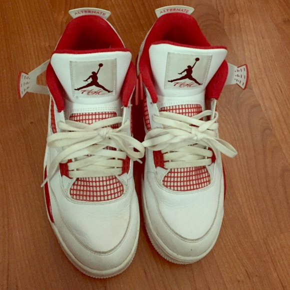 Air Jordan 4 'alternate 89'
