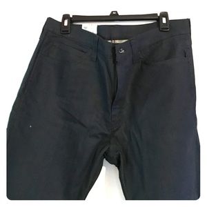 Men's Levi's Dark wash Jeans! Brand new