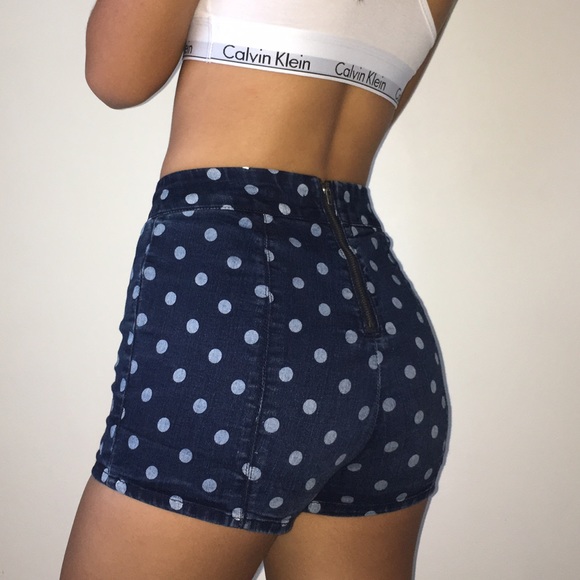 adorable high waisted polka dot shorts!