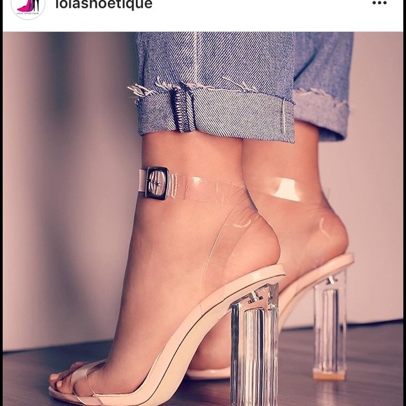 Lolashoetique CLIQUE nude shoe