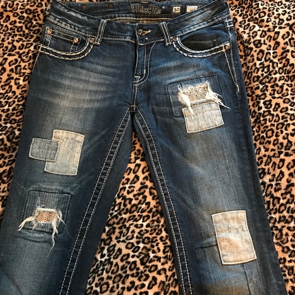 BUCKLE EXCLUSIVE MISS ME JEANS