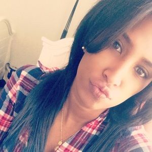 Meet your Posher, Njah