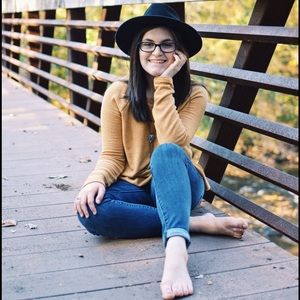 Meet your Posher, Kylie