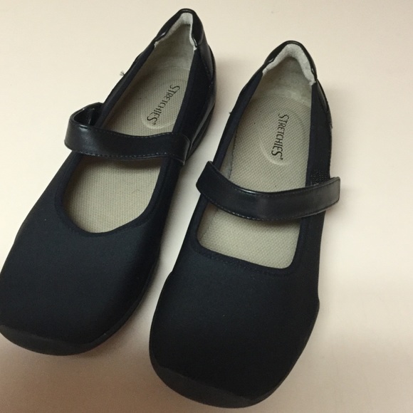 Stretches Margaret shoes