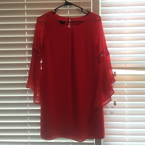 I'm selling a perfect condition, beautiful dress!!