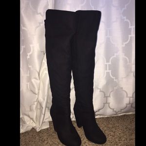 Steve Madden faux suede boots