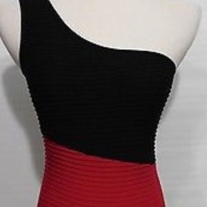 bebe • One Shoulder Body-con Mini Dress M/L