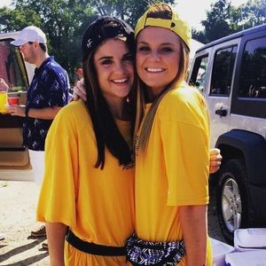 Meet your Posher, Hailey