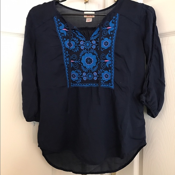 Dark blue blouse with flowers - Picture 1 of 2