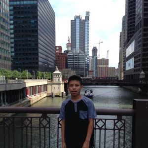 Meet your Posher, Santos