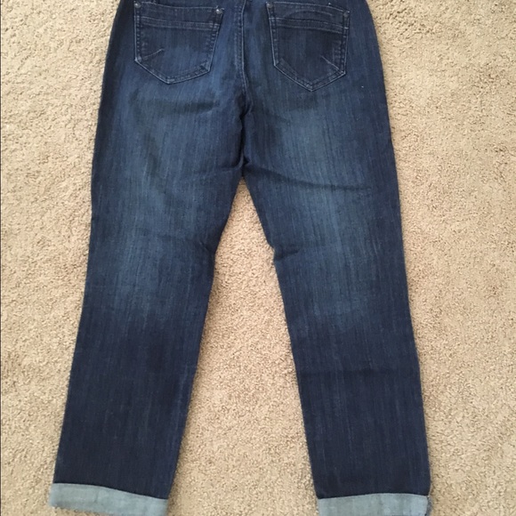 Jeans - Picture 2 of 5