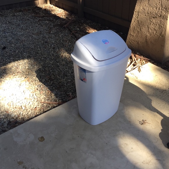 Dustbin