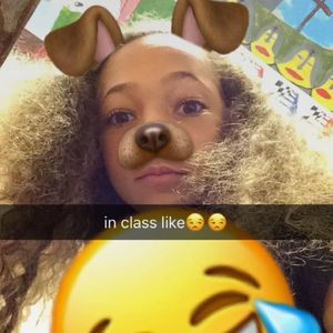 Meet your Posher, Alicia