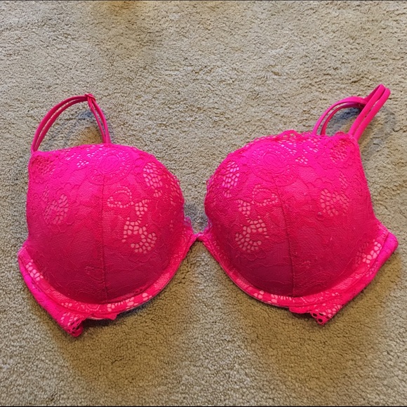 New Victoria secret bra