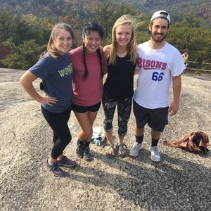 Meet your Posher, Abby