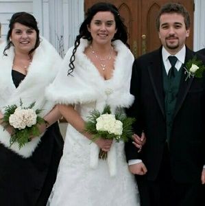 Faux Fur Bridal Wrap