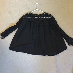 Black lacy top 😍