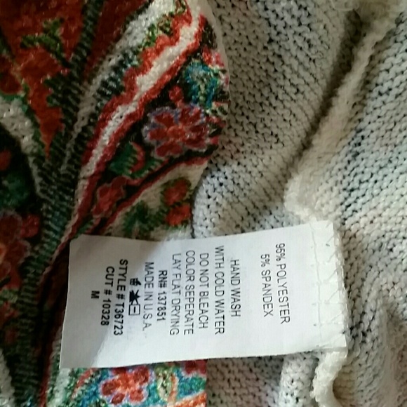 Top - Picture 3 of 3