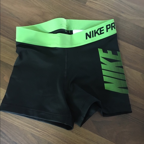 BRAND NEW NIKE PROS!