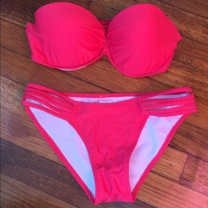 Pink/red strapless bikini