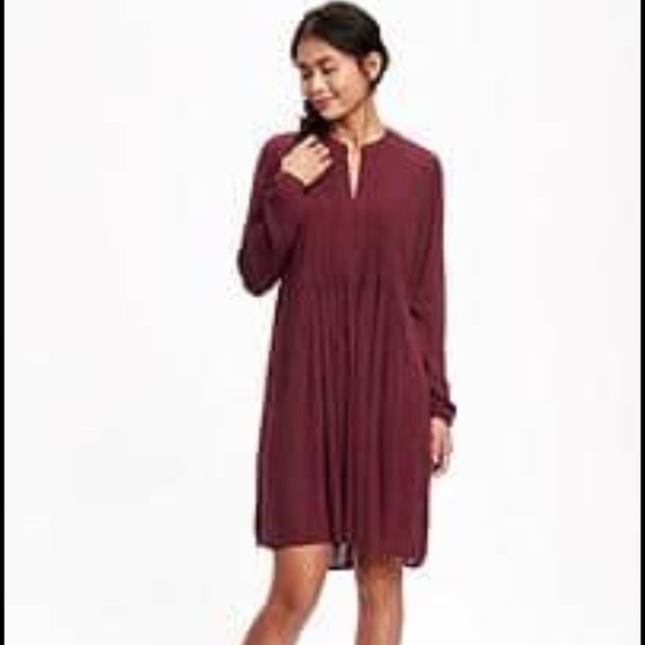 Old navy maroon dress