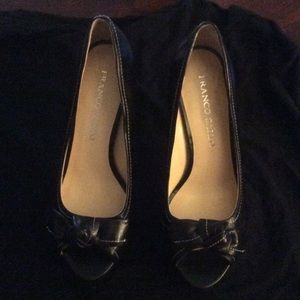 Size 8 Franco Sarto peep toe heals